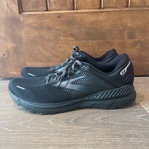 Brooks Adrenaline GTS 22 Size 13 Triple Black Athletic Running Shoes